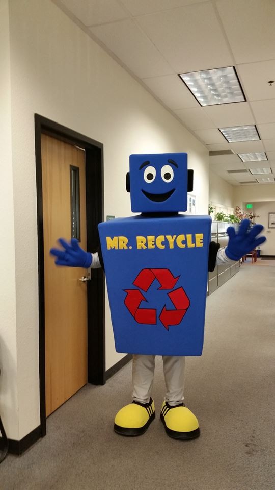 NxAJbTZpTkqut5xHVGoq_mr recycle.jpg